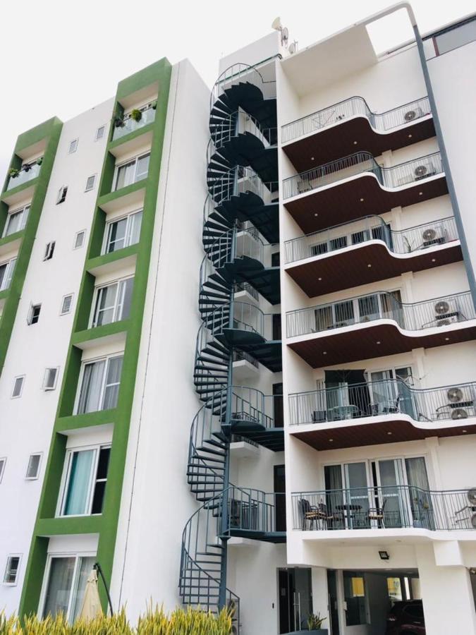 Premier Executive Apartment - The Ivy, East Legon Accra Exterior photo